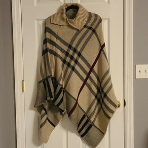 Poncho sweater